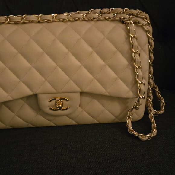Chanel classic handbag - Picture 3 of 16